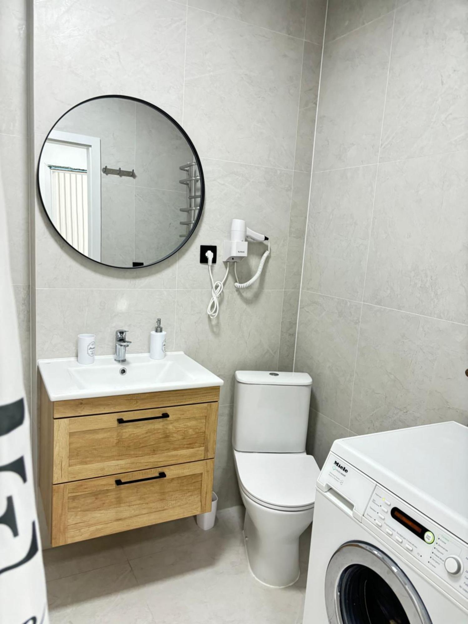 Dream Town Apartaments Біля Залізничного Вокзалу Lutsk Luaran gambar